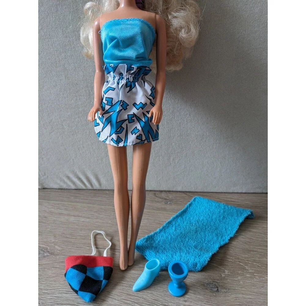 Vintage Barbie Easy Living Fashions 8594 Blue Geometric Hat Skirt - NO Doll READ